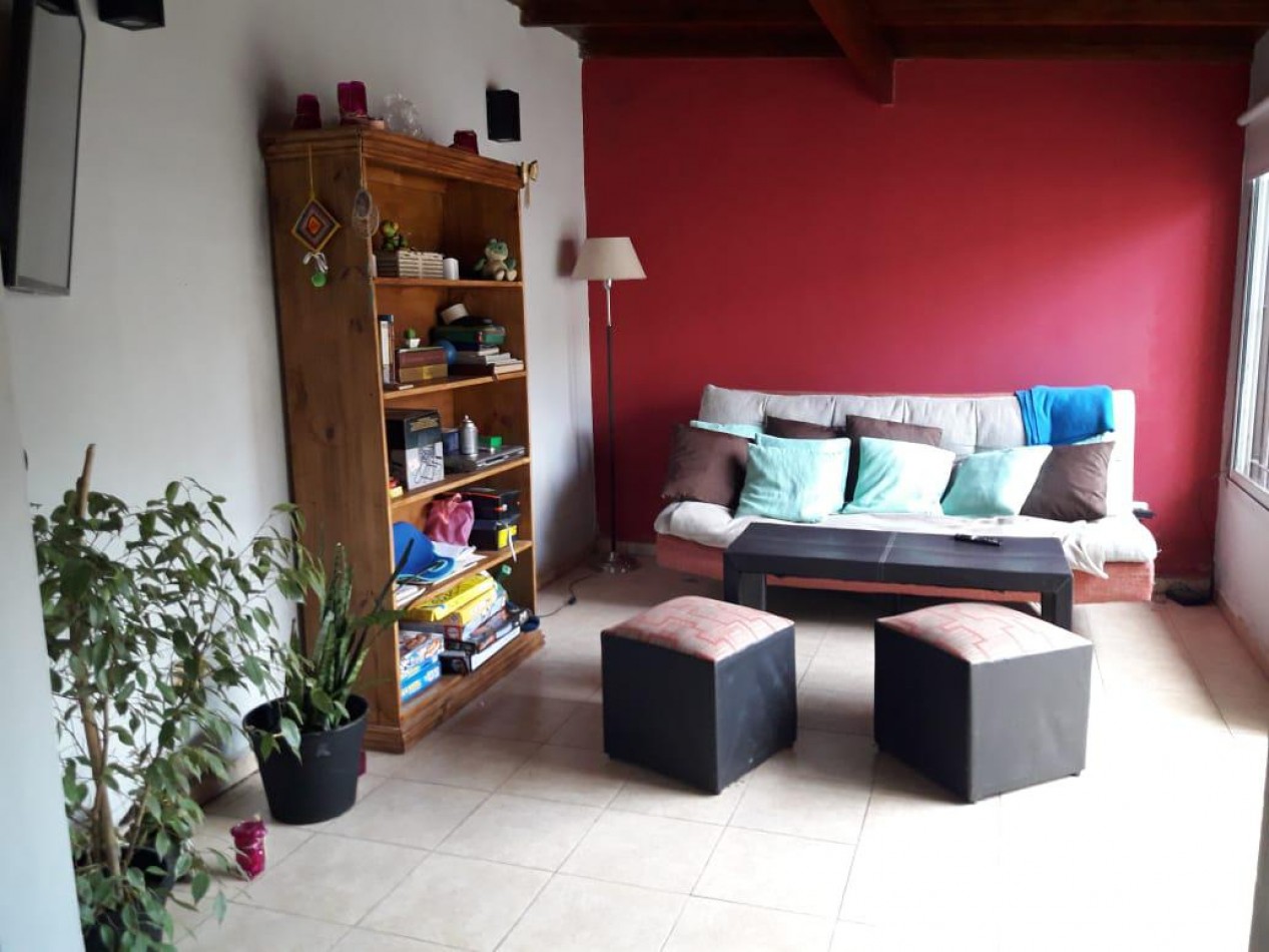 PH de 3 Ambientes con Patio y Diseño Moderno