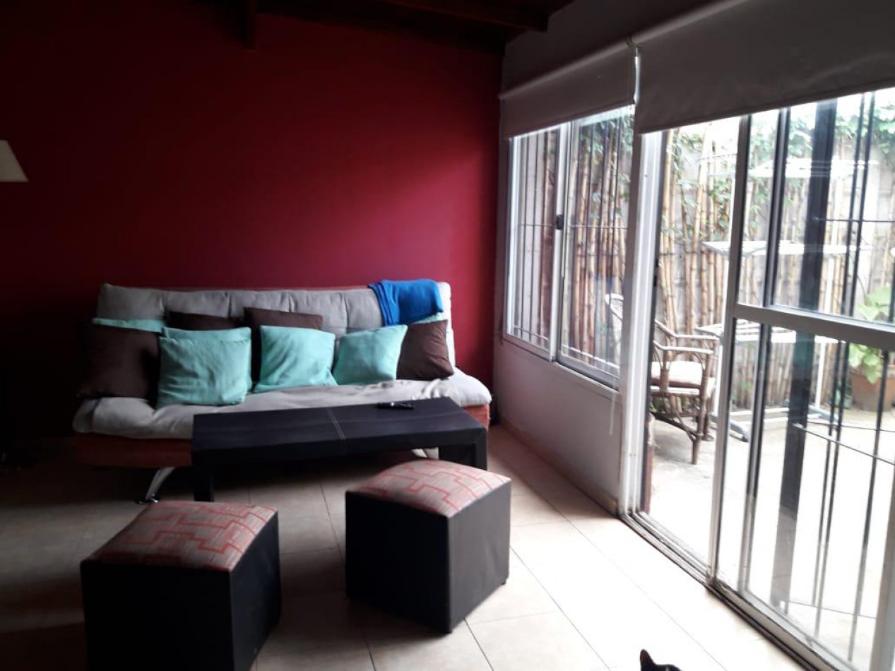 PH de 3 Ambientes con Patio y Diseño Moderno
