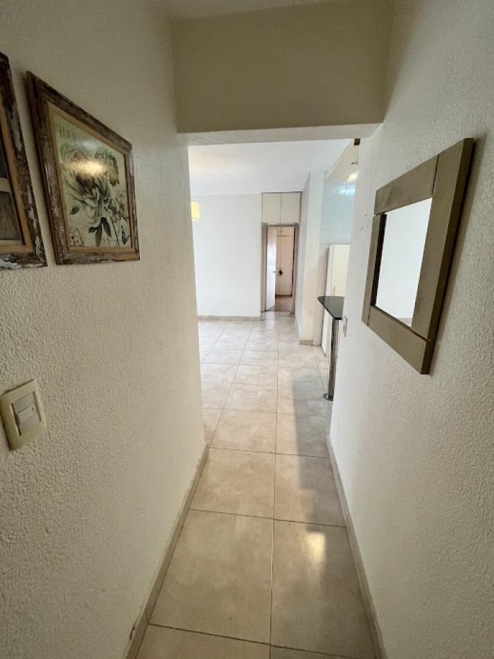 Venta Departamento 3 Amb. en Cordoba y Peatonal - Ideal Renta - Muy Buen Estado