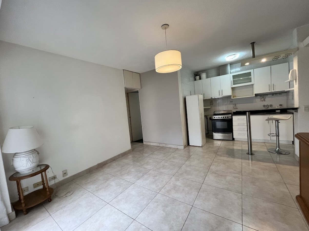 Venta Departamento 3 Amb. en Cordoba y Peatonal - Ideal Renta - Muy Buen Estado