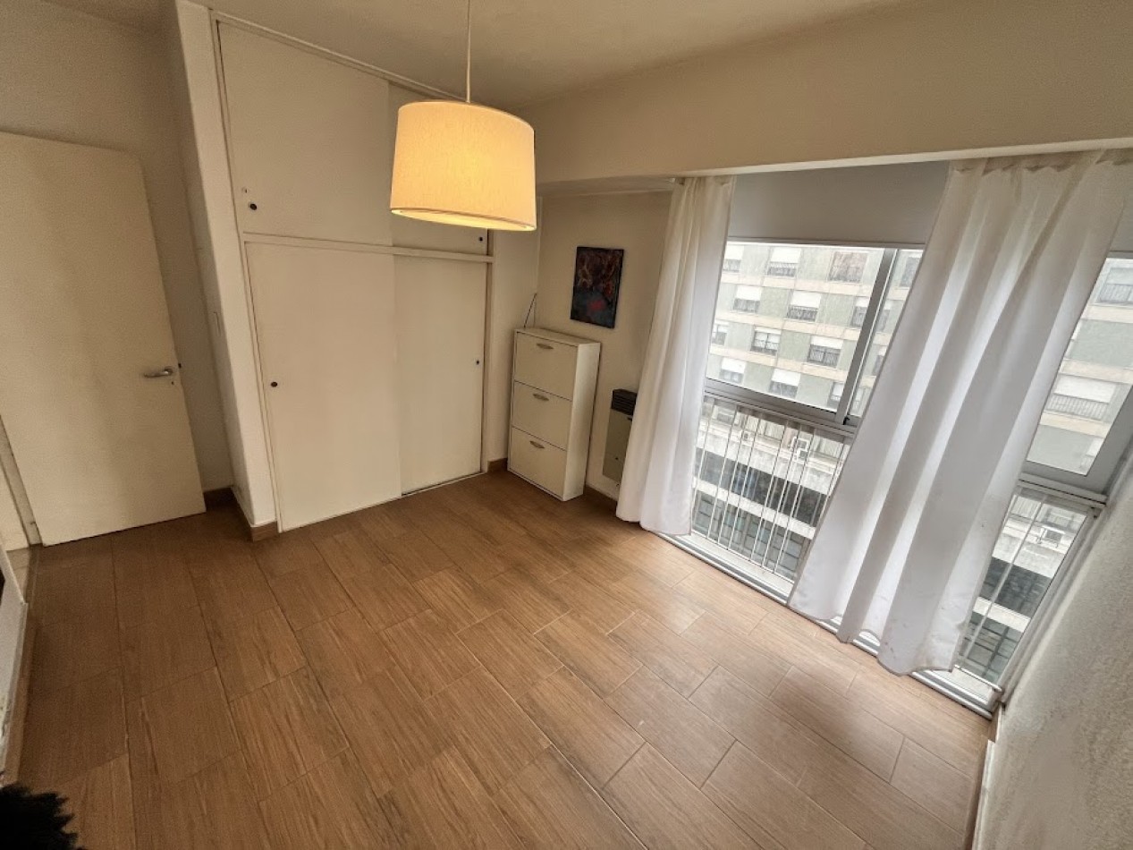 Venta Departamento 3 Amb. en Cordoba y Peatonal - Ideal Renta - Muy Buen Estado