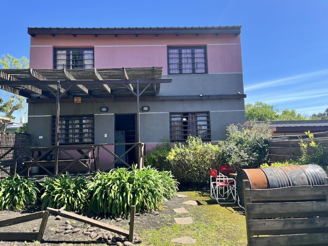 Venta en block - Dos cabañas a metros del mar en Acantilados