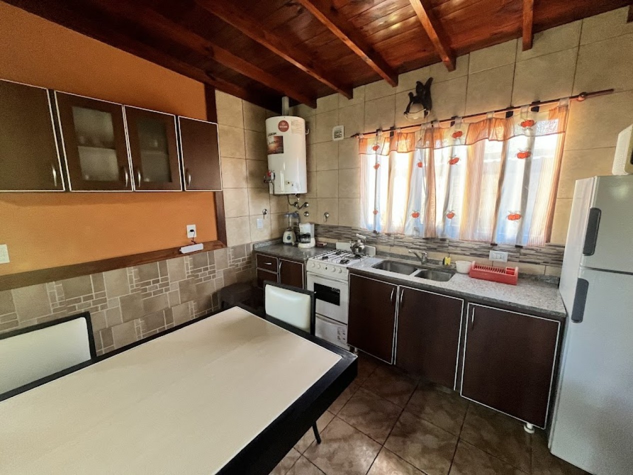 Venta en block - Dos cabañas a metros del mar en Acantilados