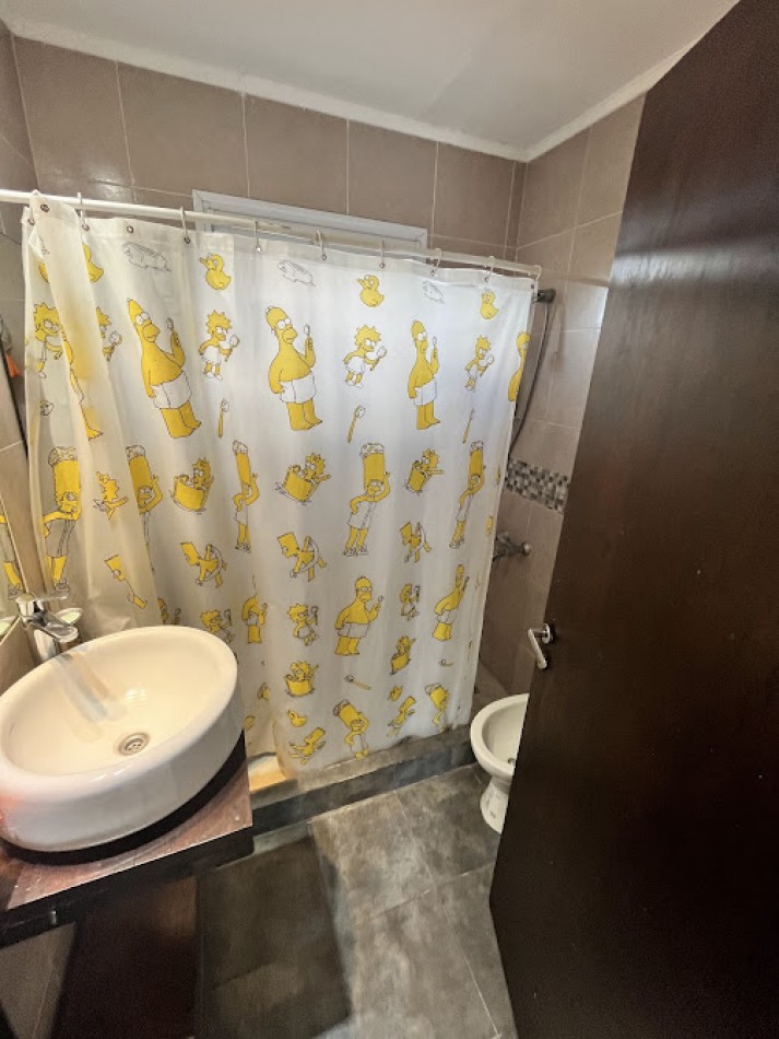 Casa moderna con amplios espacios y excelentes vistas en La Caleta