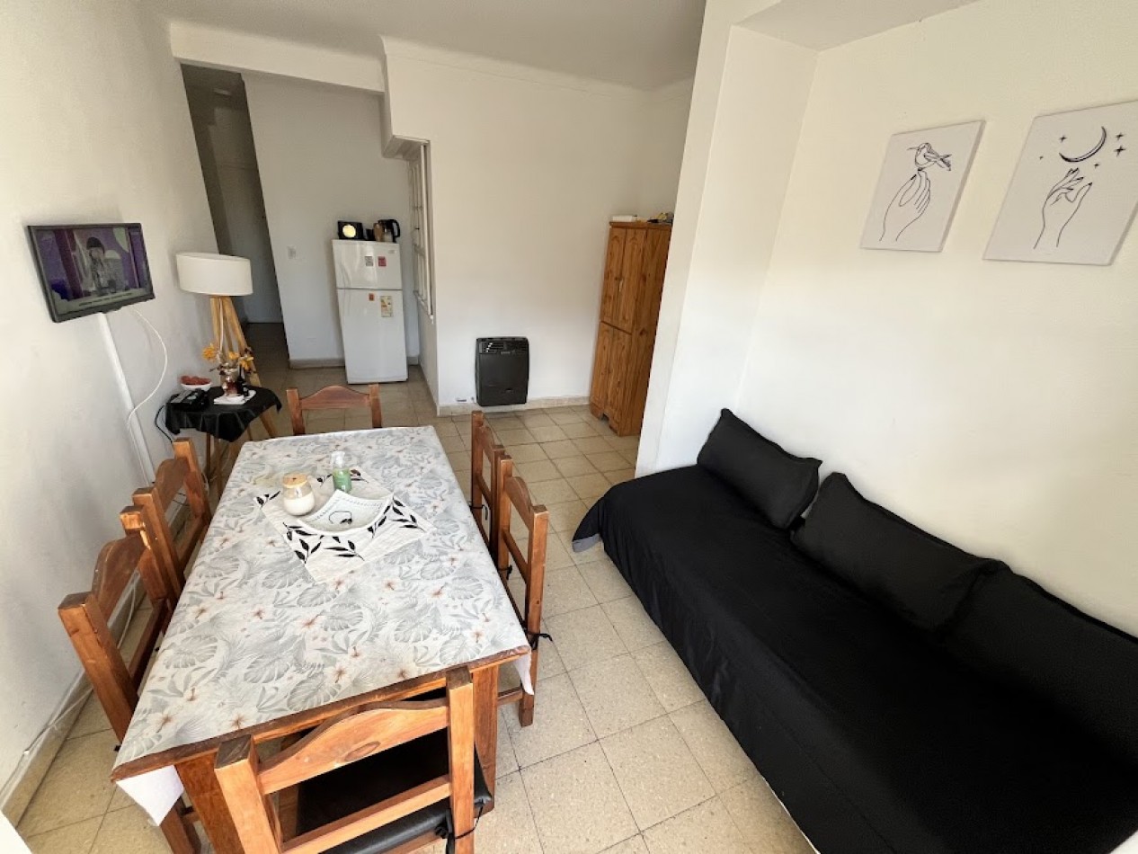 Departamento 3 Ambientes con Balcon Perimetral frente a Plaza Colon