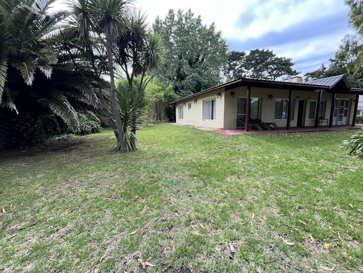 Alquiler temporario para 8/6 personas  en Country Costa del Sol, Mar Chiquita