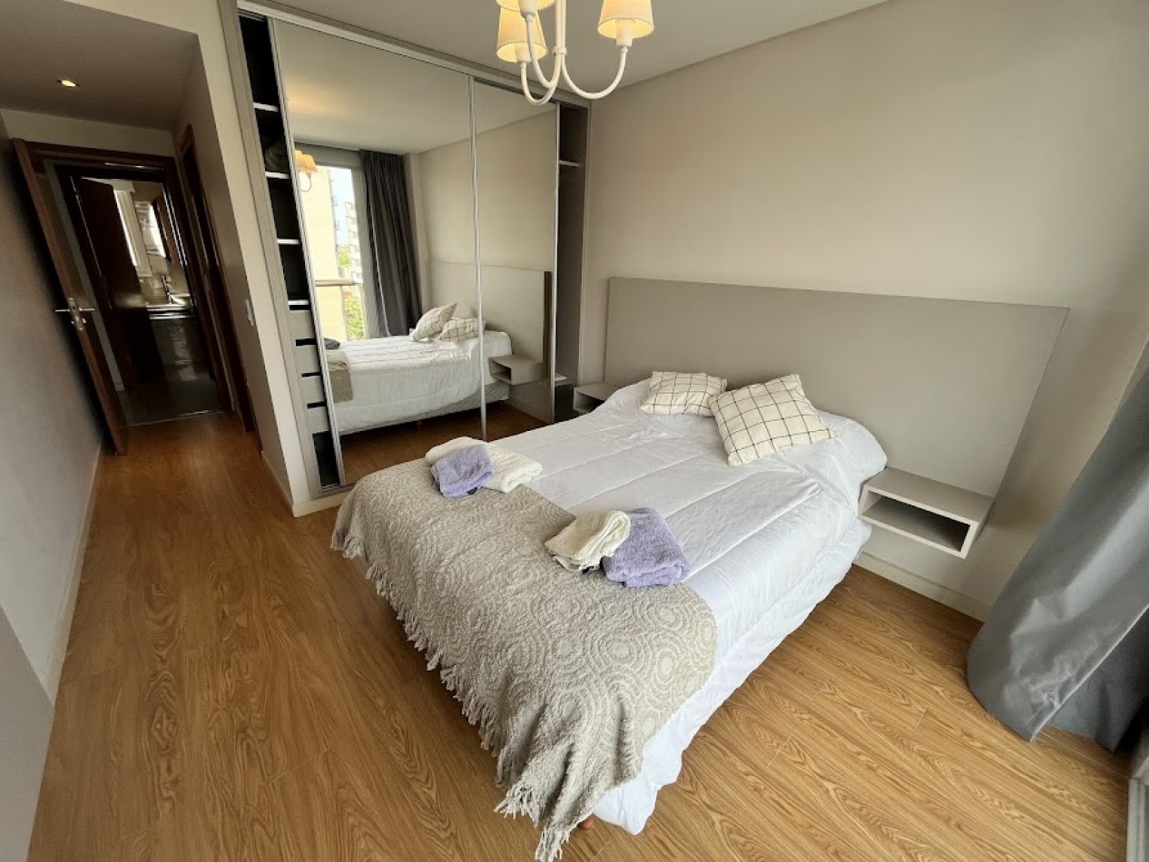 Departamento 2 ambientes de categoria con vista al mar, amoblado, cochera y baulera - Edificio Cronos