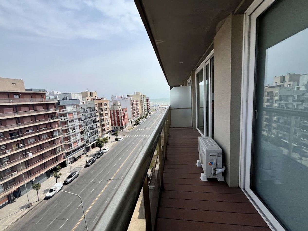 Departamento 2 ambientes de categoria con vista al mar, amoblado, cochera y baulera - Edificio Cronos