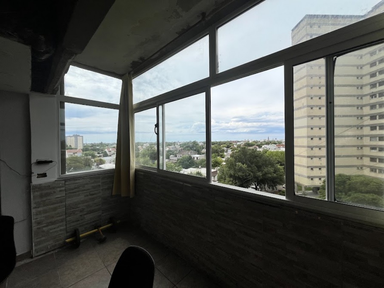 Amplio 4 ambientes con cochera, super luminoso y vistas panoramicas - 100 m² reciclado