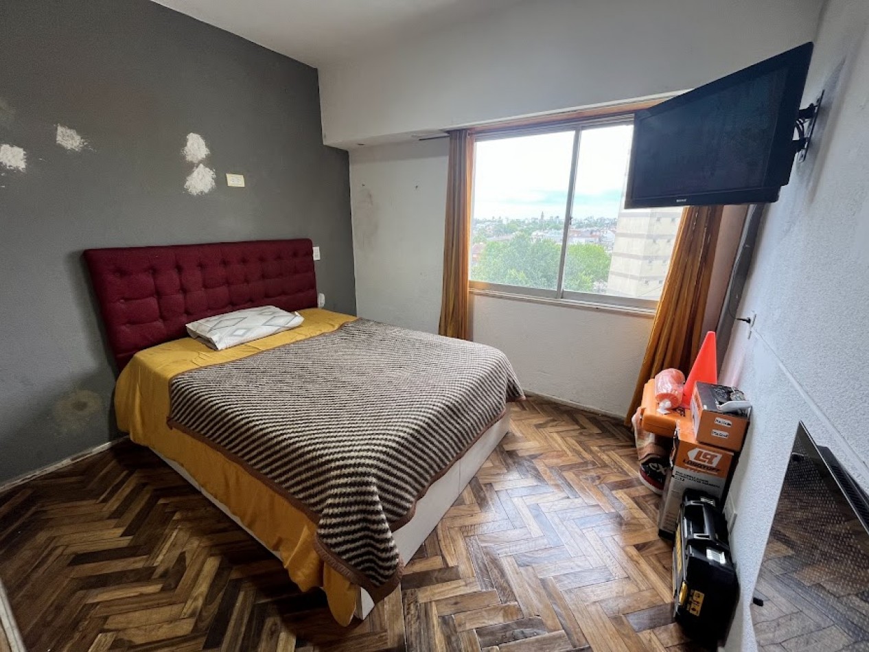 Amplio 4 ambientes con cochera, super luminoso y vistas panoramicas - 100 m² reciclado