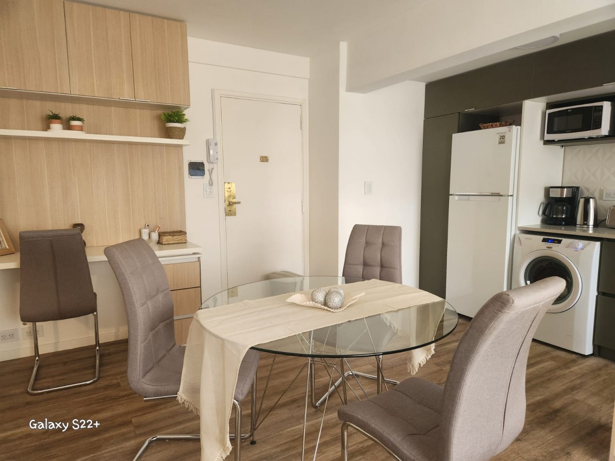  Vista plena al mar  Depto.2 Ambientes Reciclado  - Cochera y Baulera--