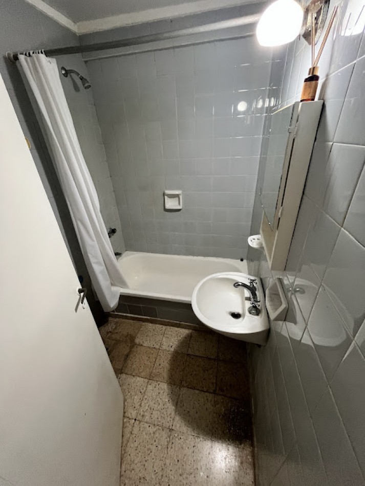 ALQUILER MONOAMBIENTE SIN EXPENSAS - MARZO A DICIEMBRE-CENTRO