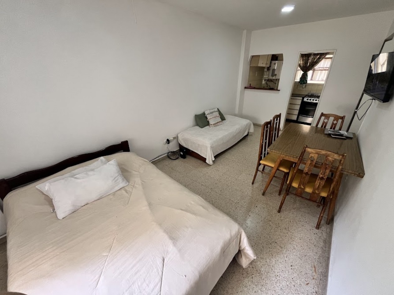 ALQUILER MONOAMBIENTE SIN EXPENSAS - MARZO A DICIEMBRE-CENTRO