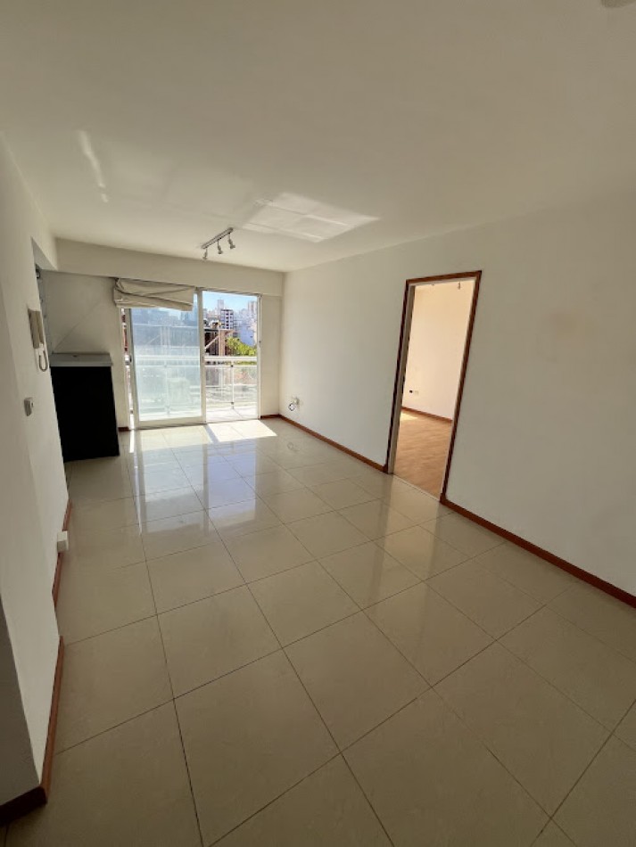 ALQUILER 24 MESES Moderno 2 ambientes con cochera-quincho-gimnasio -Plaza Mitre