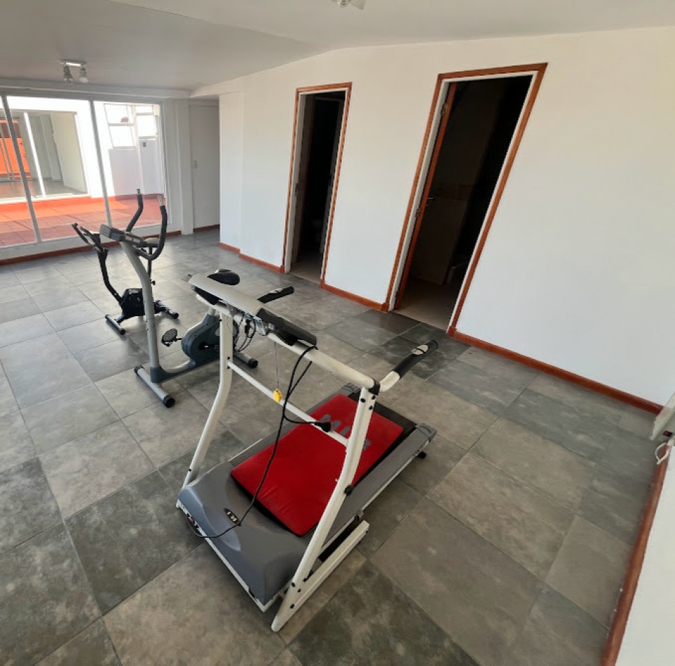 ALQUILER 24 MESES Moderno 2 ambientes con cochera-quincho-gimnasio -Plaza Mitre