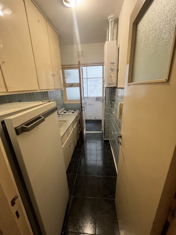 Alquiler 24 meses - Departamento 2 ambientes con cochera - Zona Paseo Aldrey