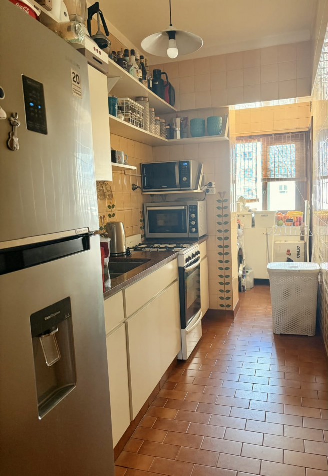 EXCELENTE DEPARTAMENTO DE 3 AMBIENTES AL FRENTE - MUY LUMINOSO -PLAZA MITRE