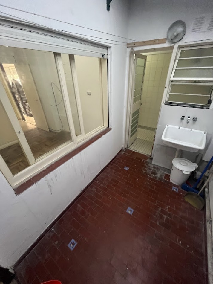 Alquiler 24 meses SIN EXPENSAS | Departamento 3 ambientes al frente con balcon y patio 