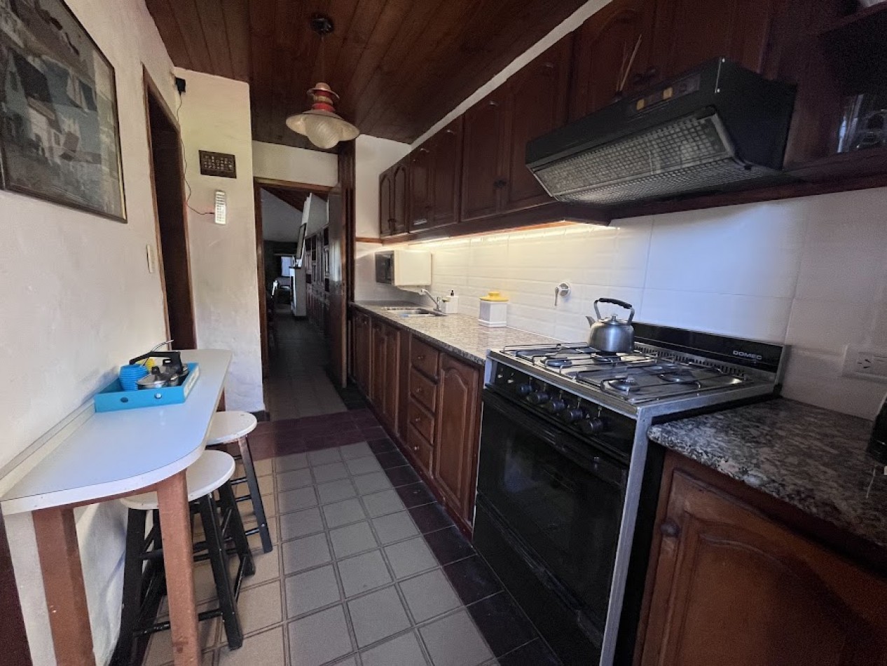 Venta Chalet 5 ambientes sobre lote de 900 m²  Colinas de Peralta Ramos APTO CREDITO
