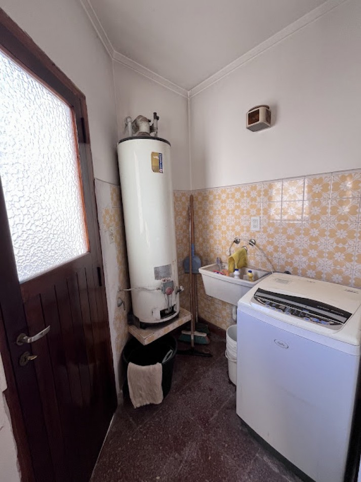 Venta PH 3 ambientes con cochera, patio y terraza - Chauvin APTO CREDITO