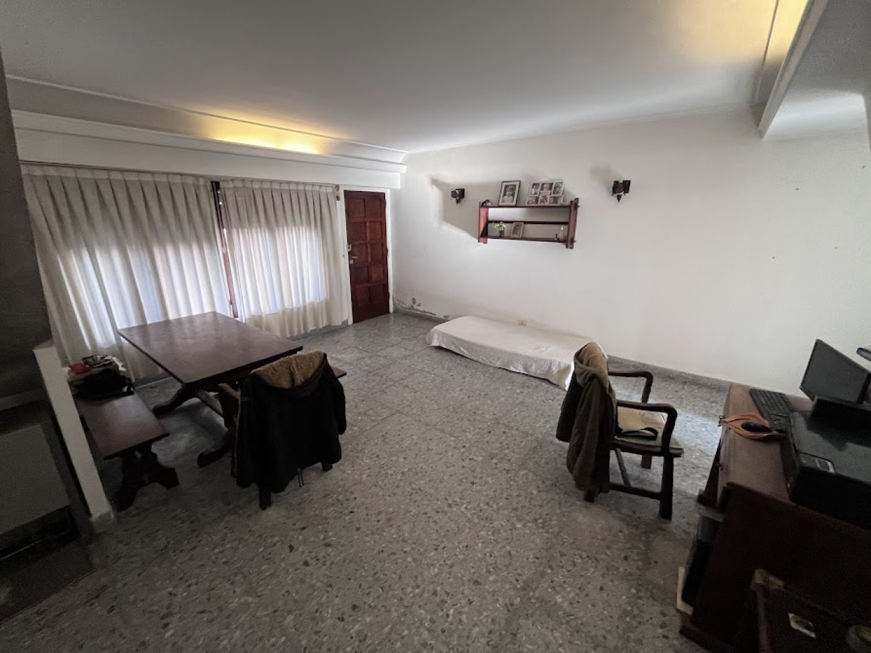 Venta PH 3 ambientes con cochera, patio y terraza - Chauvin APTO CREDITO