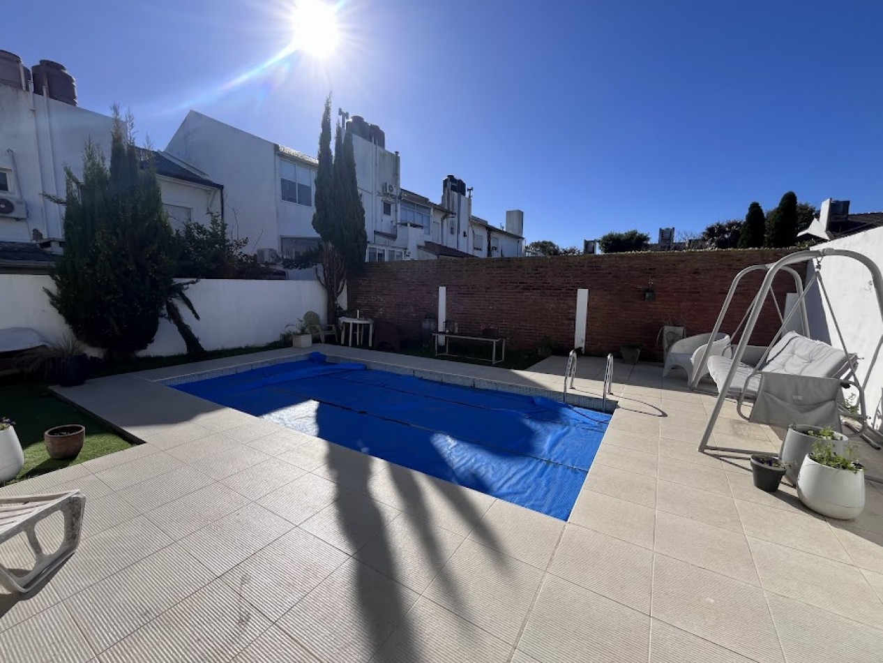 Excelente Chalet 5 Ambientes en Constitucion - Apto Credito
