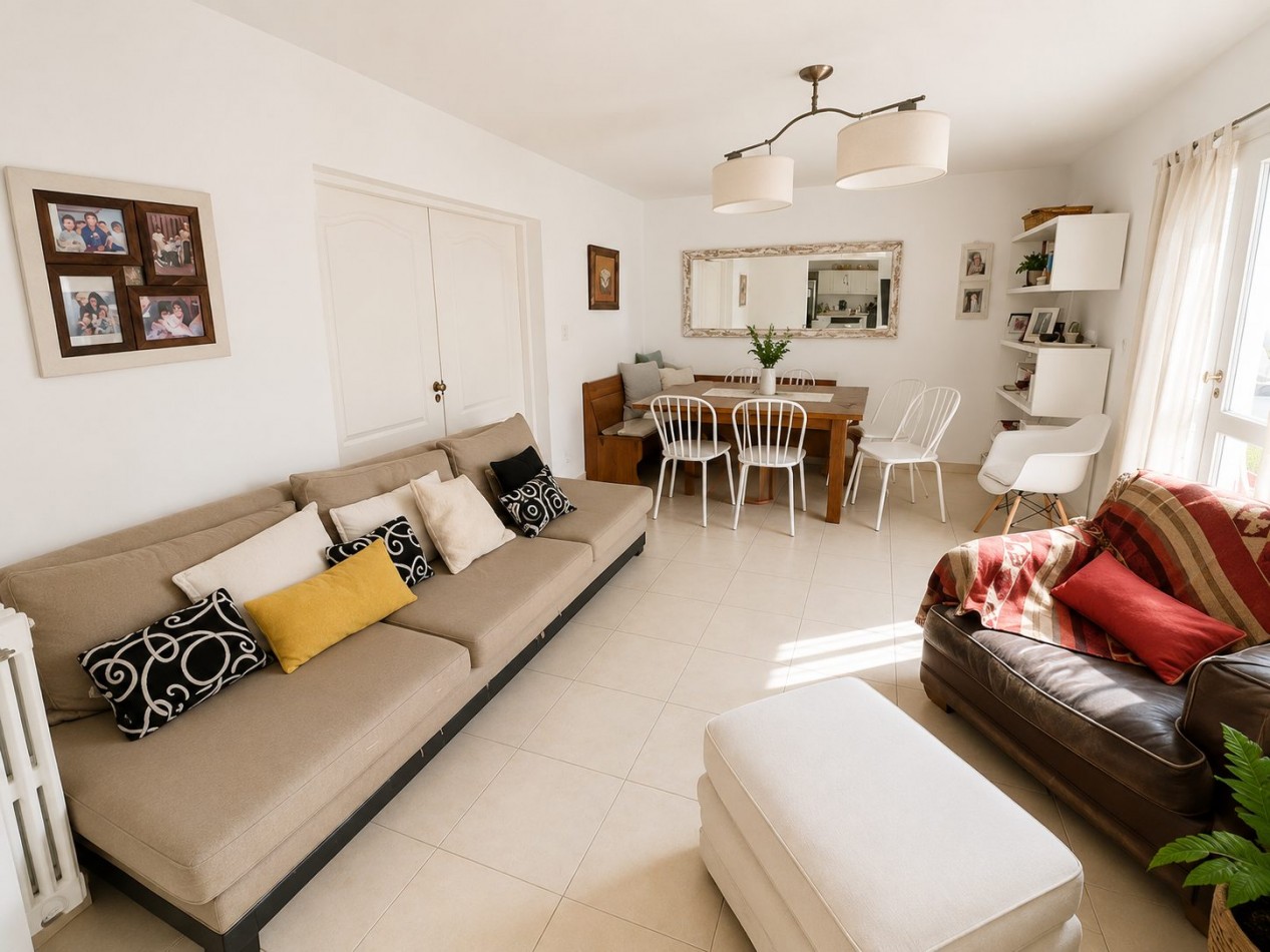 Excelente Chalet 5 Ambientes en Constitucion - Apto Credito