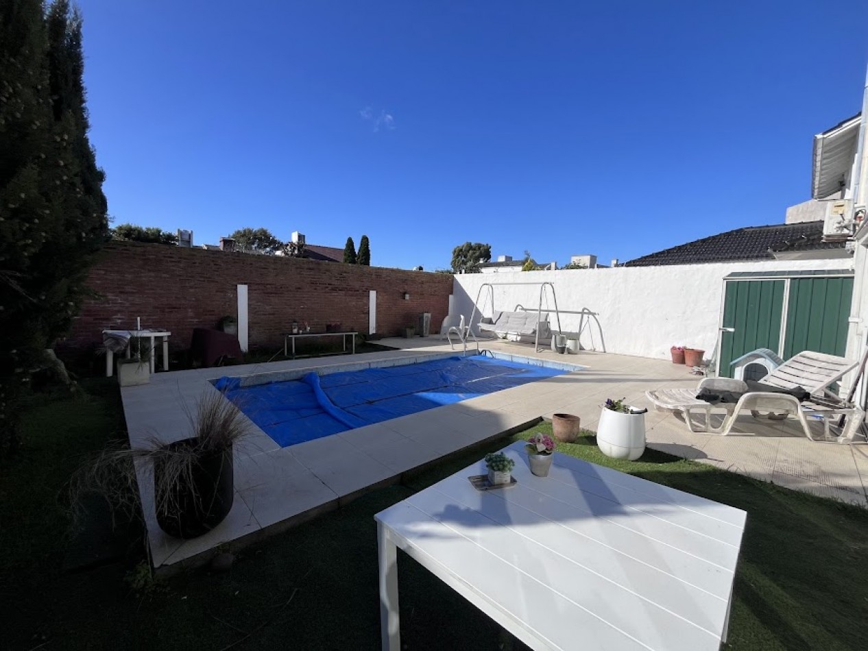 Excelente Chalet 5 Ambientes en Constitucion - Apto Credito