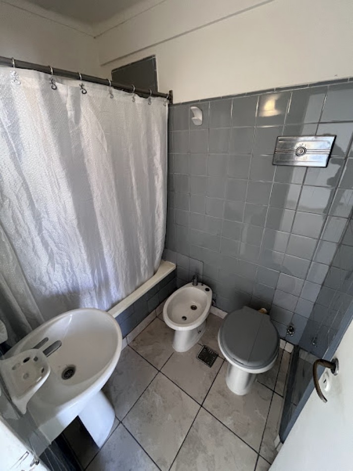 Alquiler 24 meses - Monoambiente en Guemes al frente