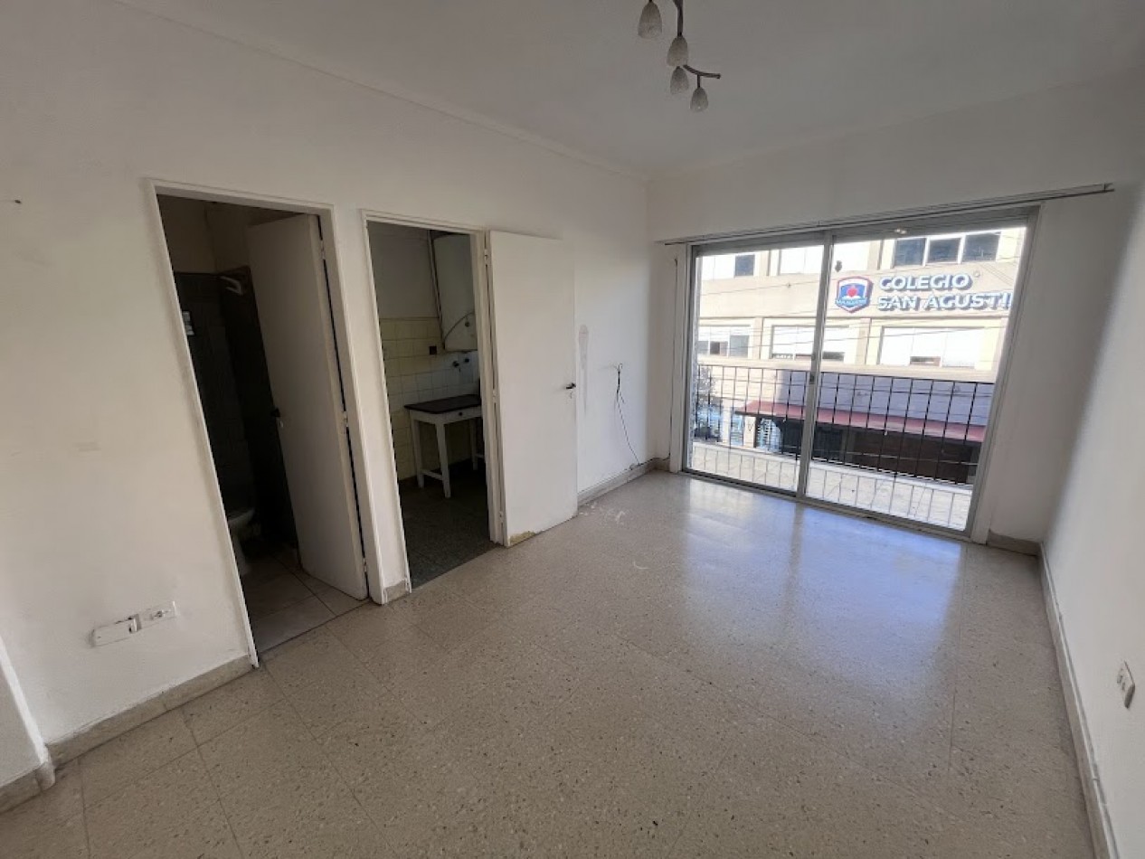 Alquiler 24 meses - Monoambiente en Guemes al frente