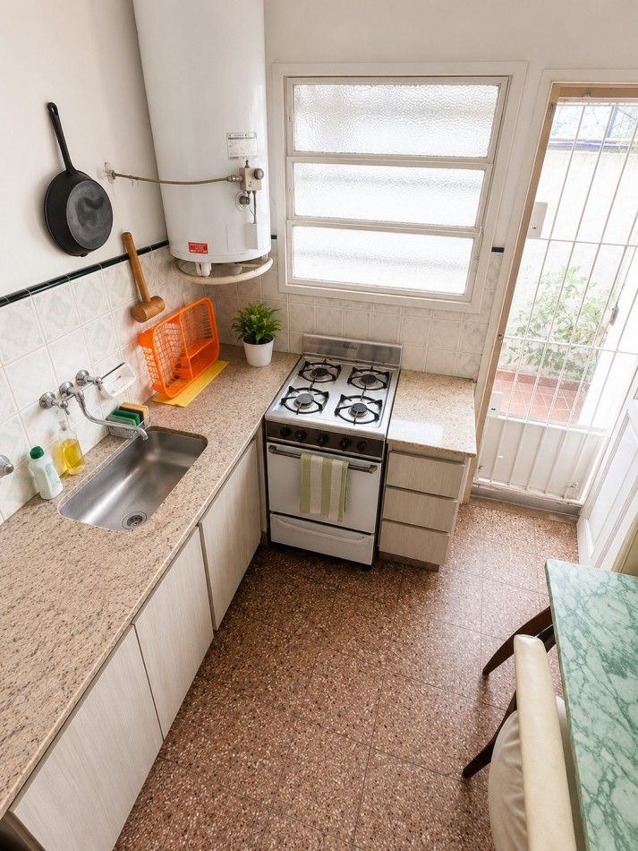 CHALET 4 AMBIENTES CON GARAGE EN PH - APTO CREDITO - LA PERLA
