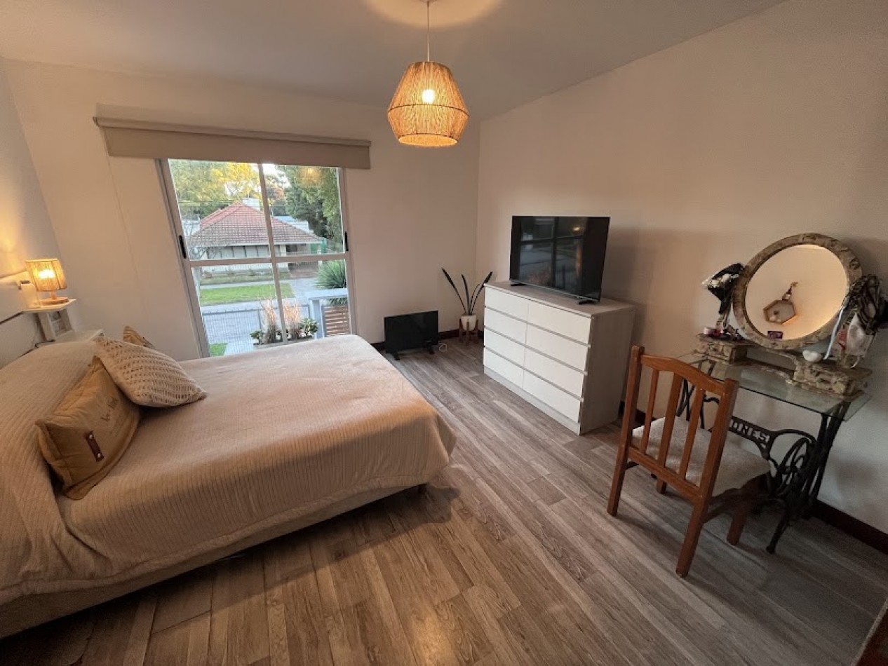  Duplex de 3 ambientes  con Patio  y Parrilla -Santa Monica 