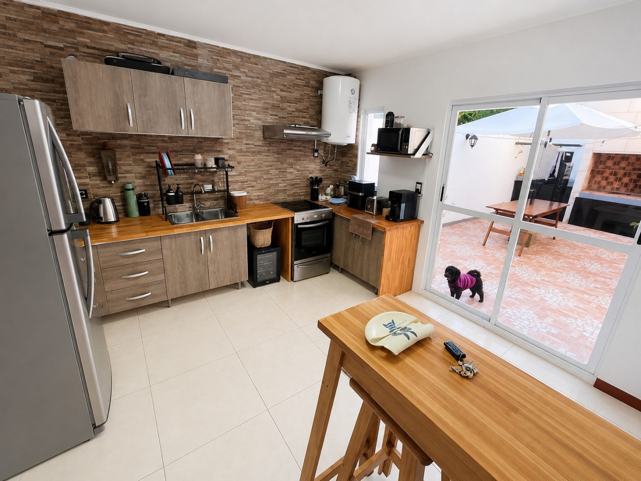  Duplex de 3 ambientes  con Patio  y Parrilla -Santa Monica 