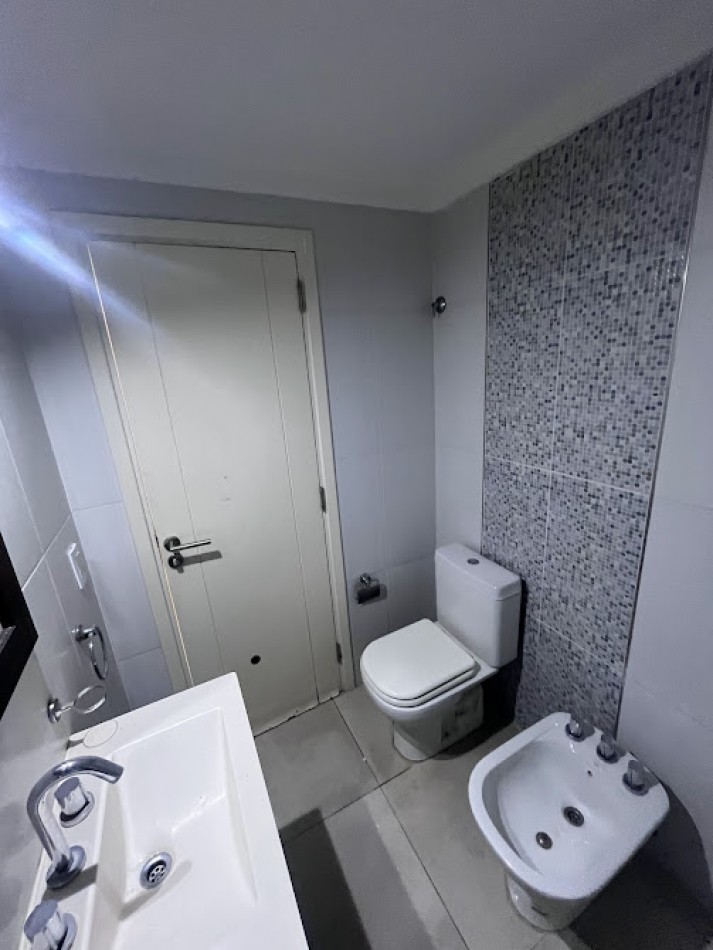 Venta departamento 2 ambientes con cochera en Villa Primera APTO CREDITO