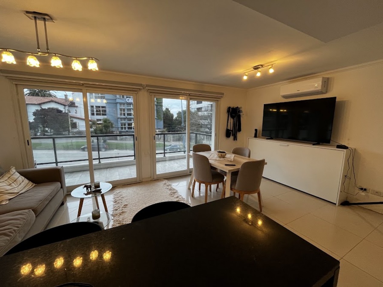 DEPARTAMENTO DOS AMBIENTES EN LA LOMA DE COLON -COCHERA Y BAULERA