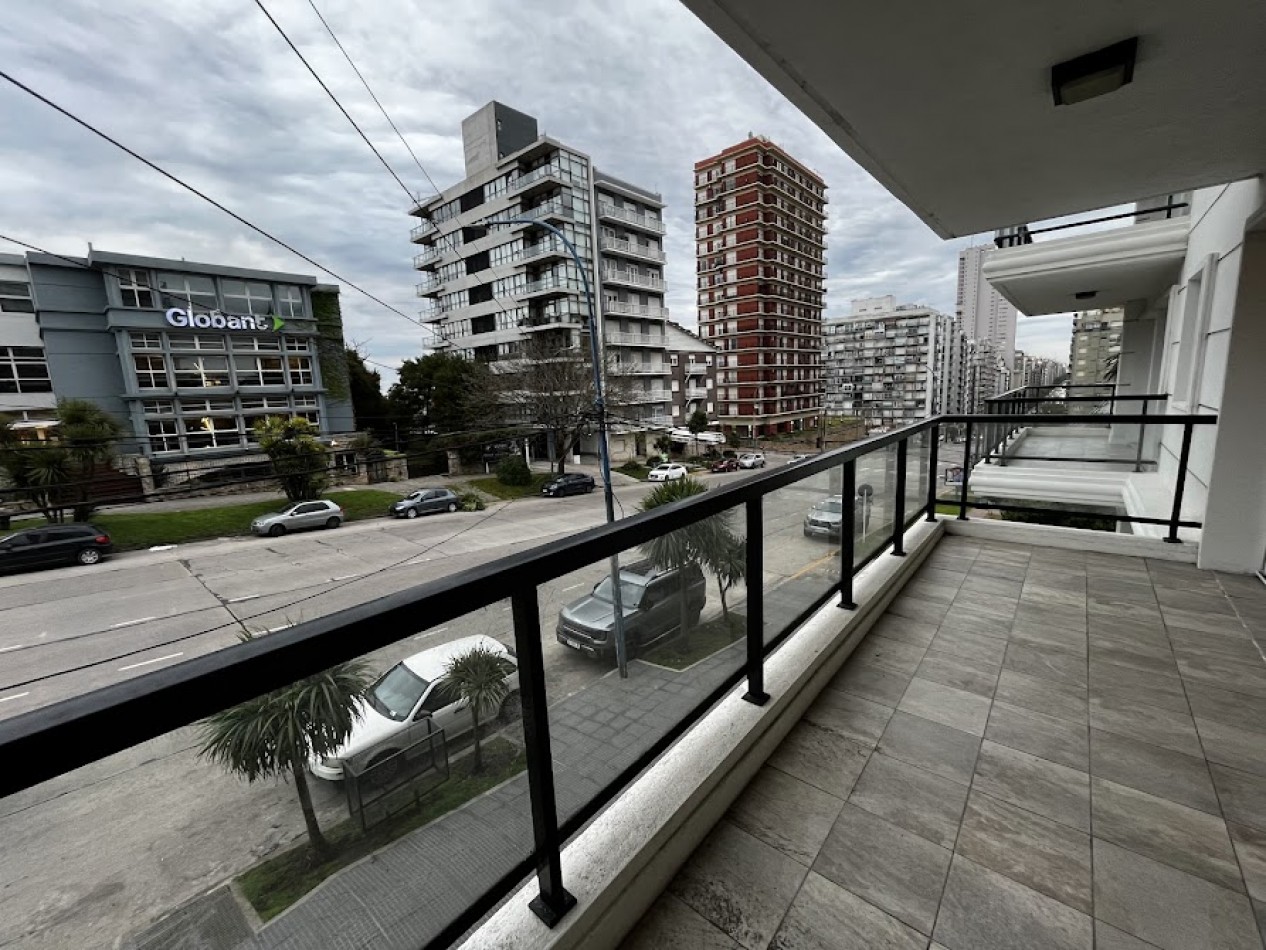 DEPARTAMENTO DOS AMBIENTES EN LA LOMA DE COLON -COCHERA Y BAULERA