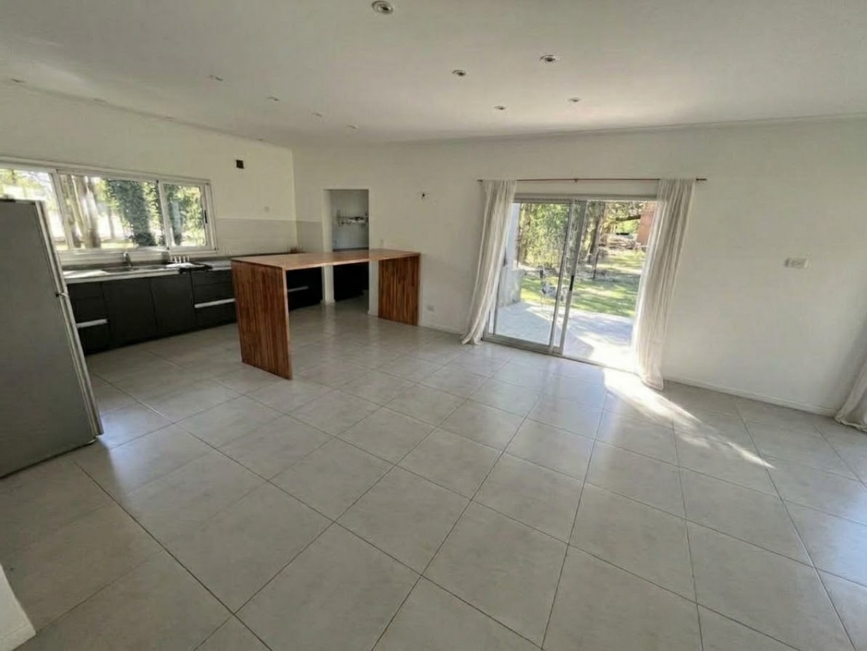 VENTA | CASA MODERNA DE 4 AMBIENTES EN ARENAS DEL SUR