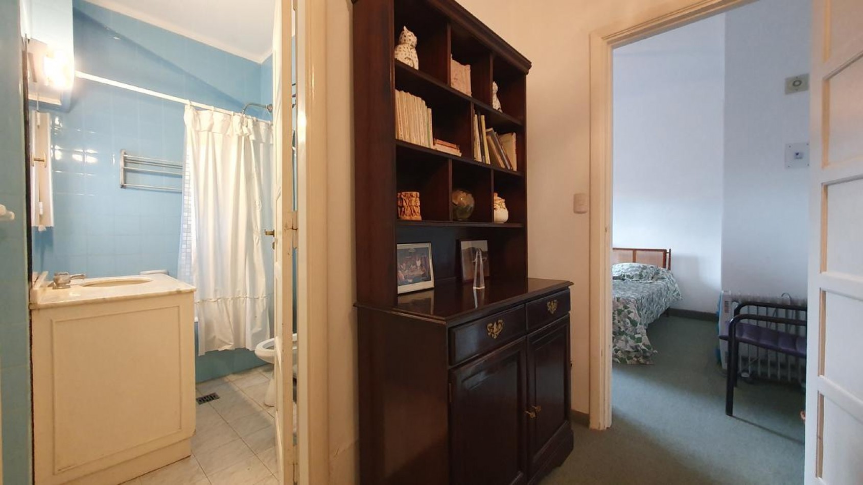 OPORTUNIDAD Departamento 2 Ambientes al Frente. Zona Torreon