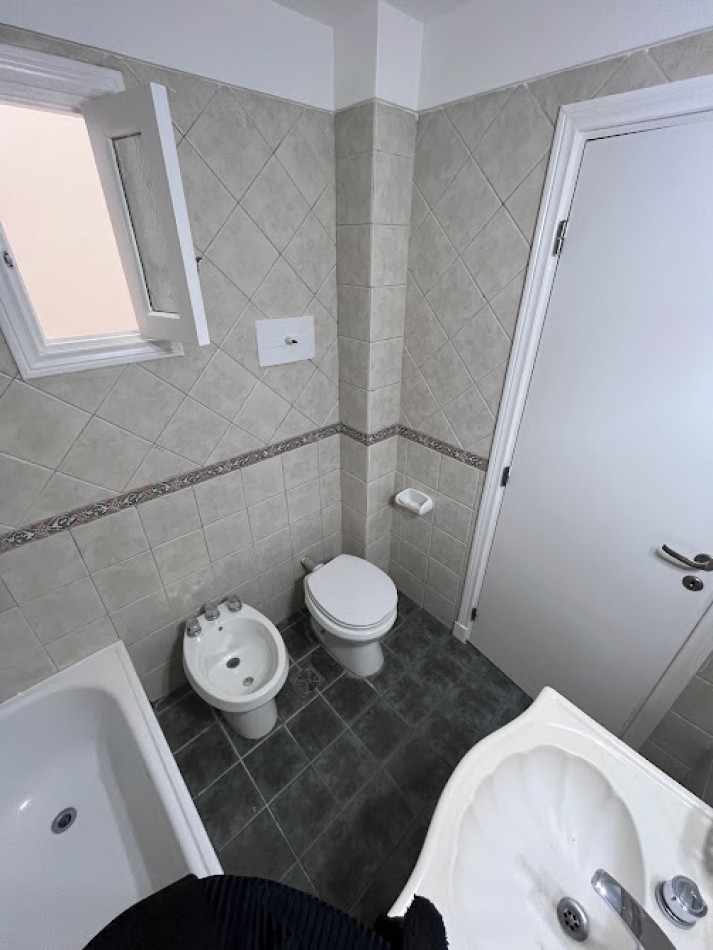 CHAUVIN ALQUILER PH 3 AMB -*COCHERA -APTO PROFESIONAL -VIVIENDA