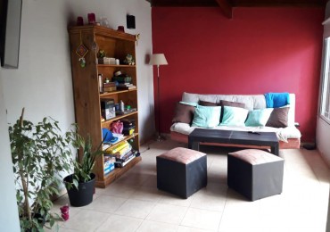 PH de 3 Ambientes con Patio y Diseño Moderno