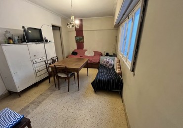 Departamento 2 amb. Luminoso  sobre calle Santa Fe