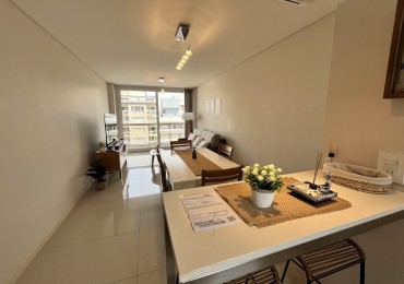 Departamento 2 ambientes de categoria con vista al mar, amoblado, cochera y baulera - Edificio Cronos